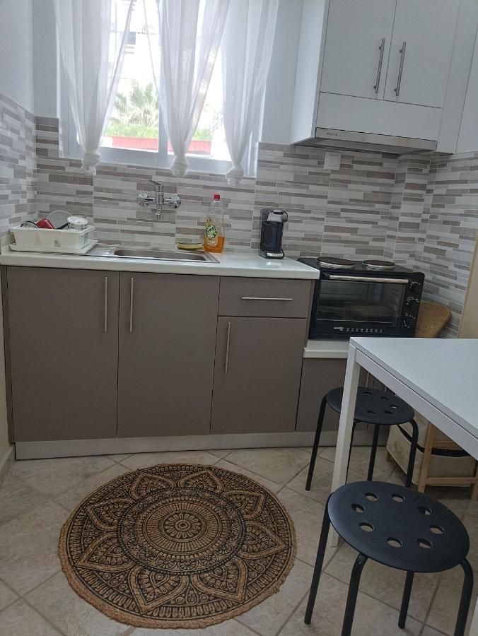 Meltemi Apartments Agia Marina  Екстер'єр фото