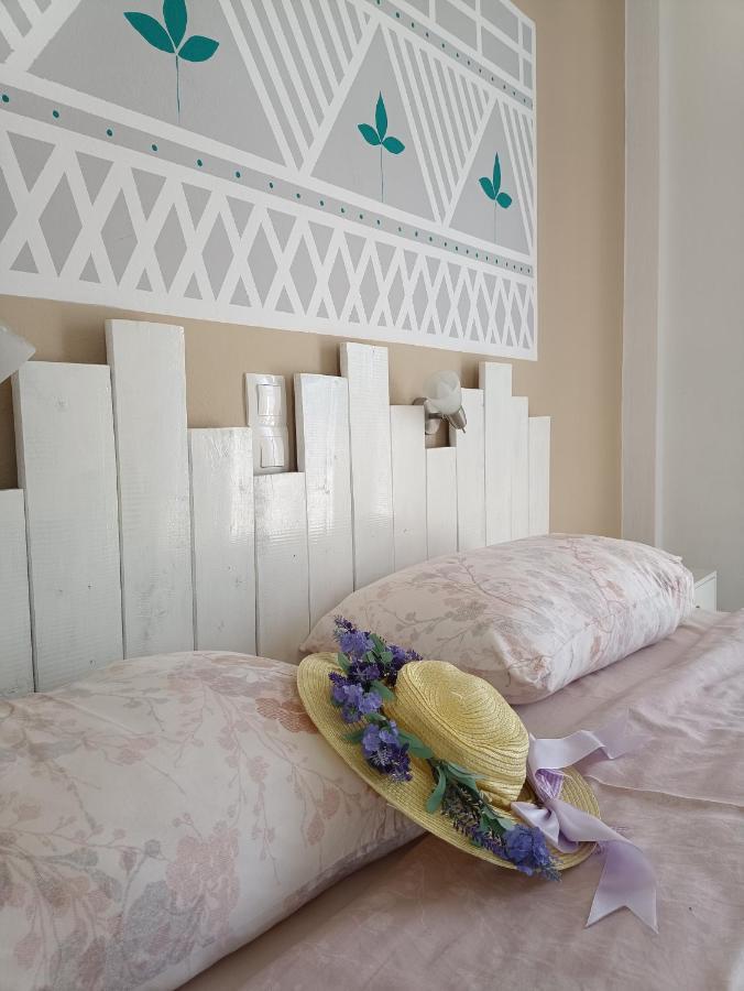 Meltemi Apartments Agia Marina  Екстер'єр фото